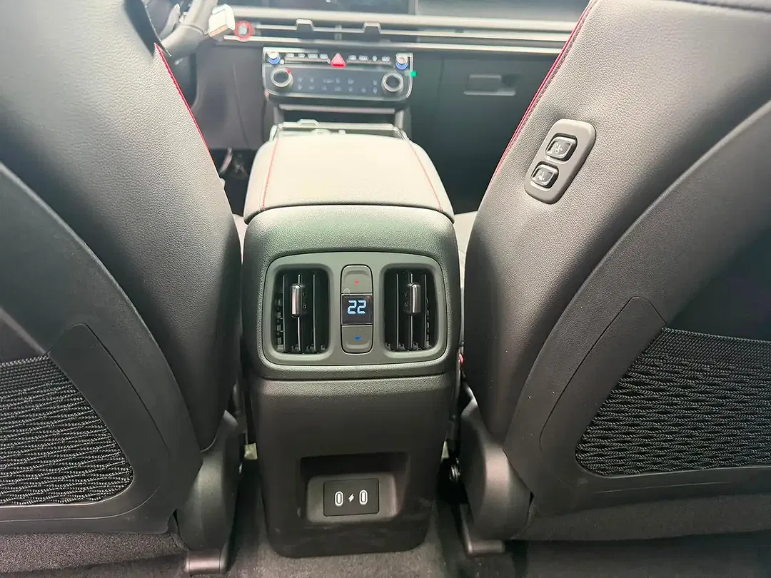 Hyundai TUCSON - Thumbnail 15