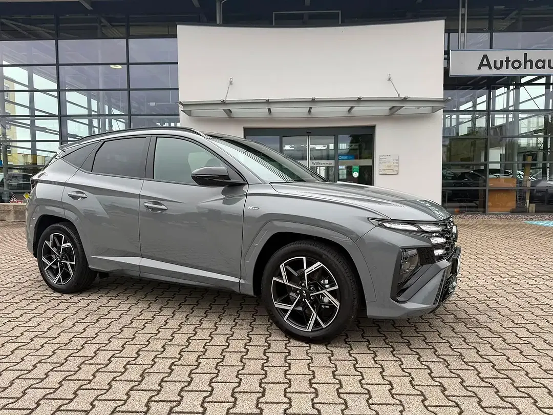 Hyundai TUCSON - Thumbnail 8