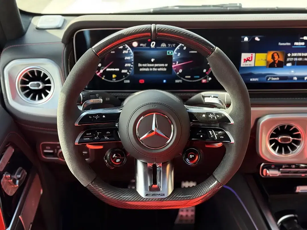Mercedes-Benz G 63 AMG - Thumbnail 18