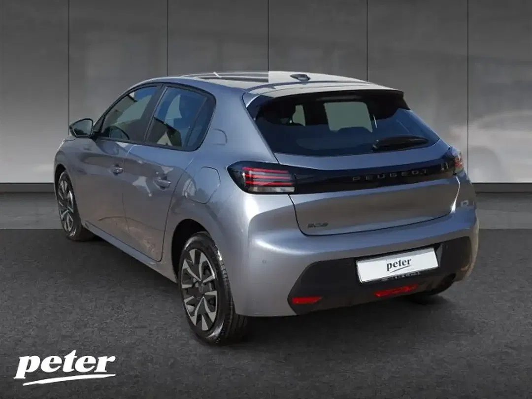 Peugeot 208 - Thumbnail 2