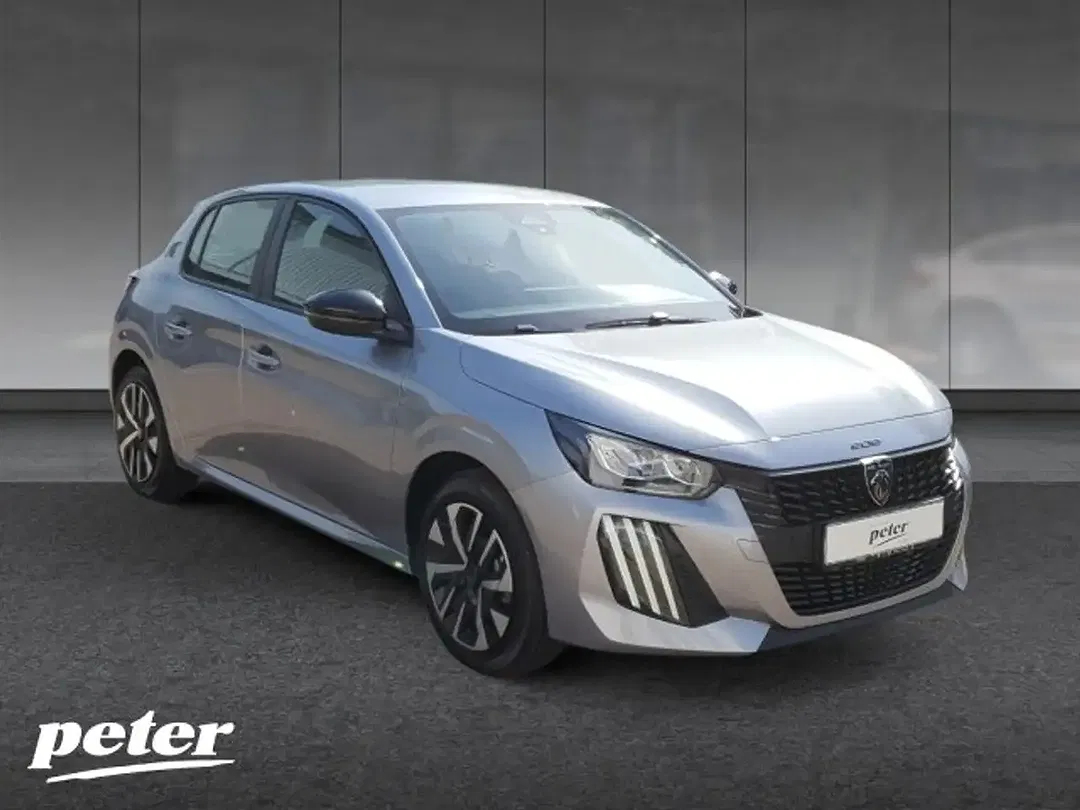 Peugeot 208 - Thumbnail 4