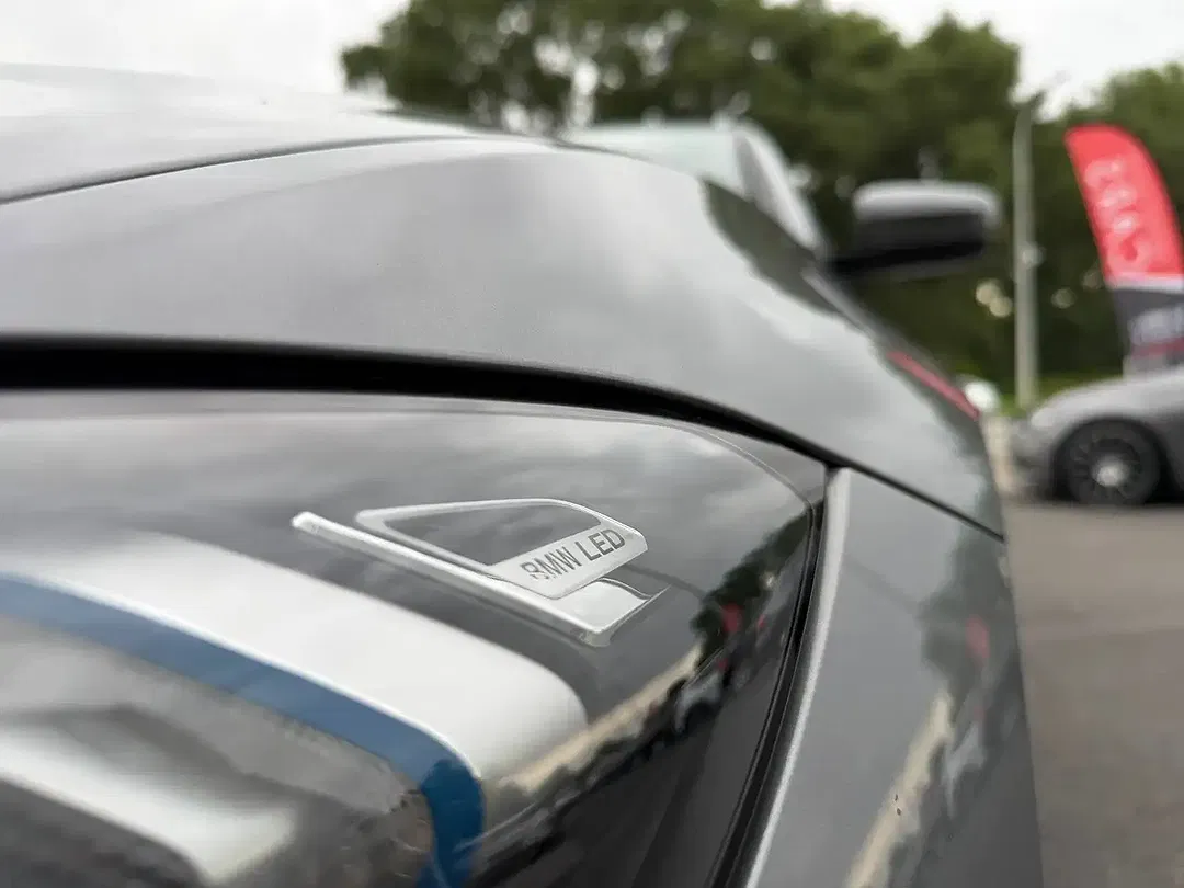 BMW 330 - Thumbnail 19