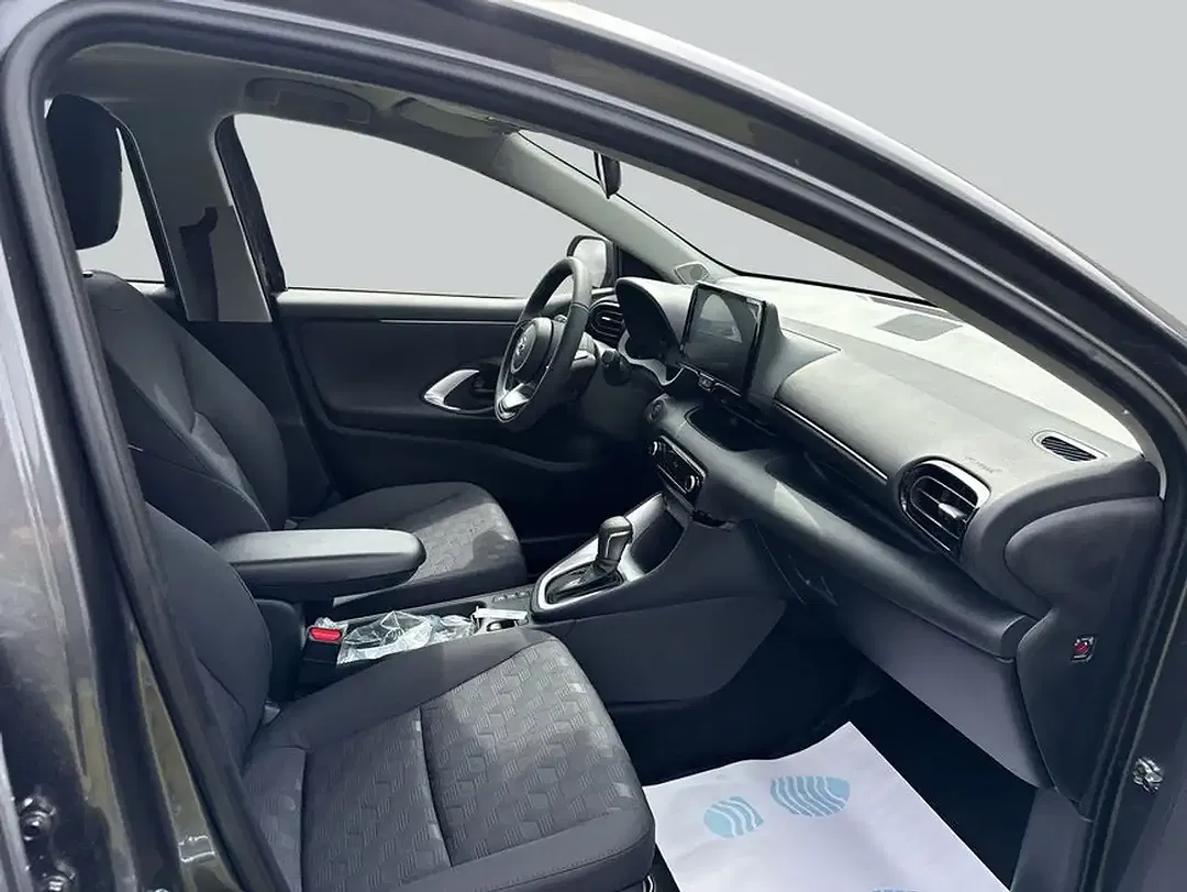 Mazda 2 - Thumbnail 11