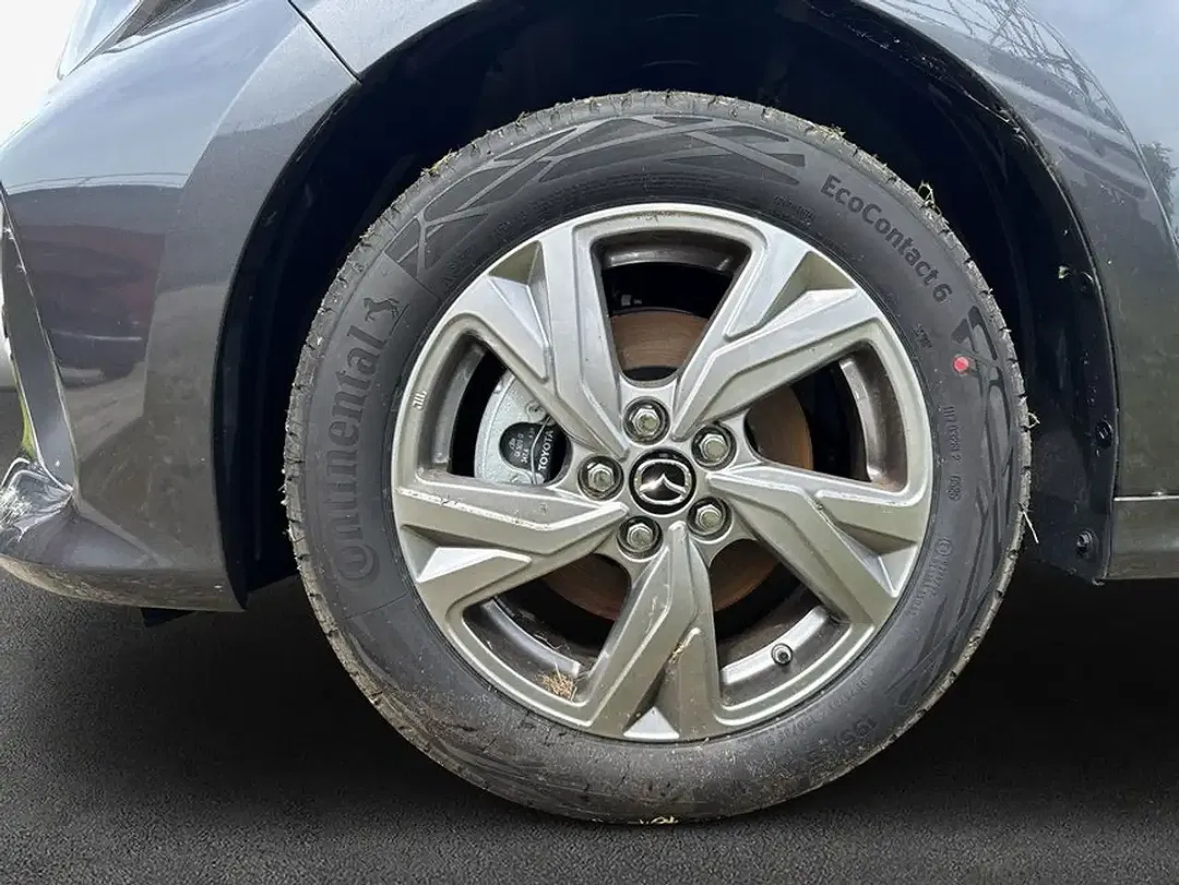 Mazda 2 - Thumbnail 6