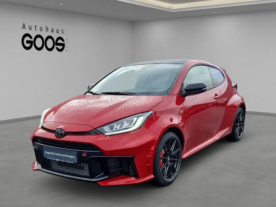 Toyota Yaris - Thumbnail 1
