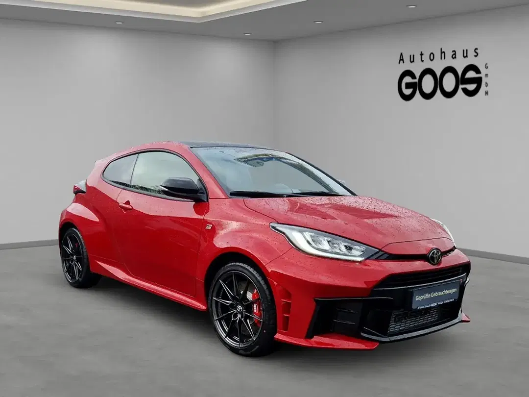 Toyota Yaris - Thumbnail 7