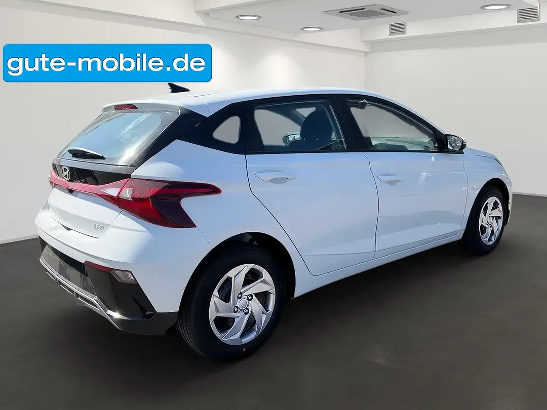 Hyundai i20 - Thumbnail 4