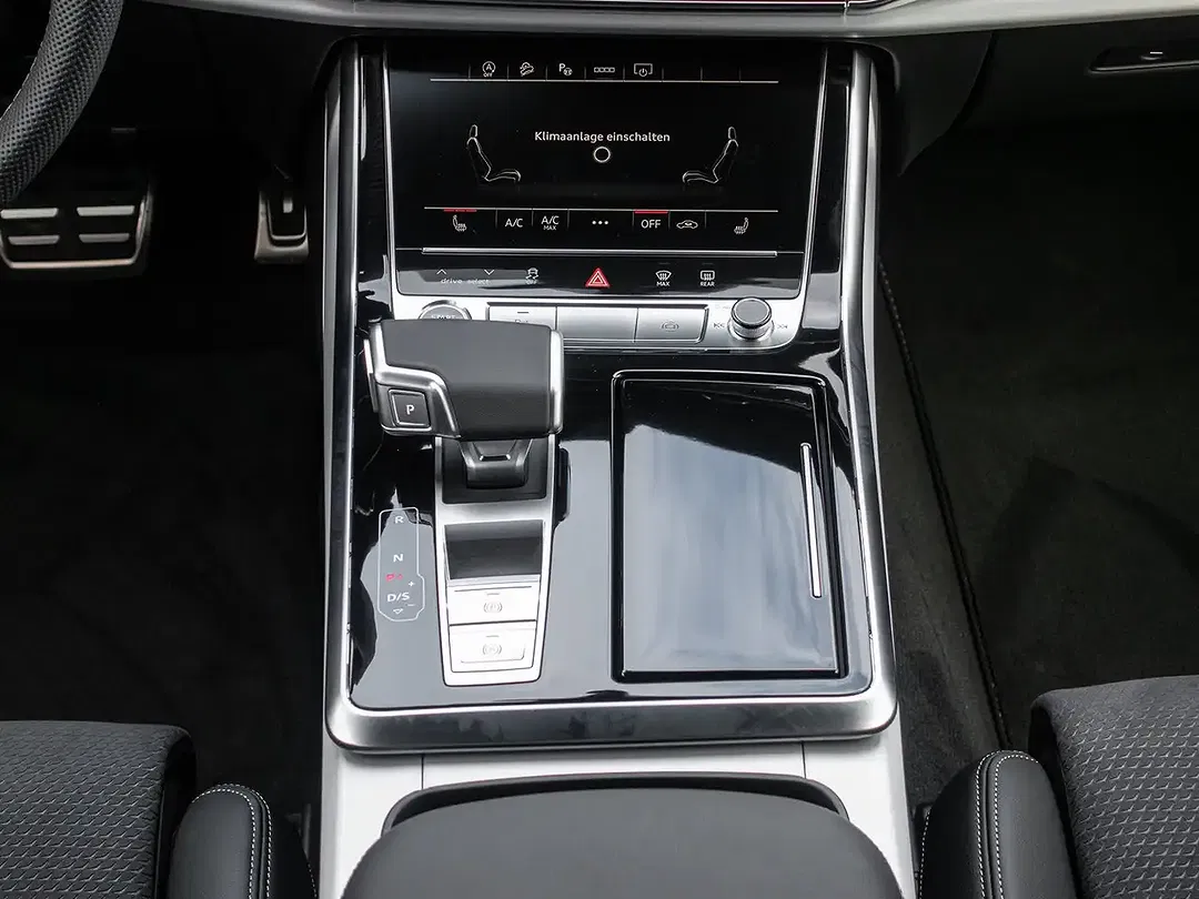 Audi Q7 - Thumbnail 11