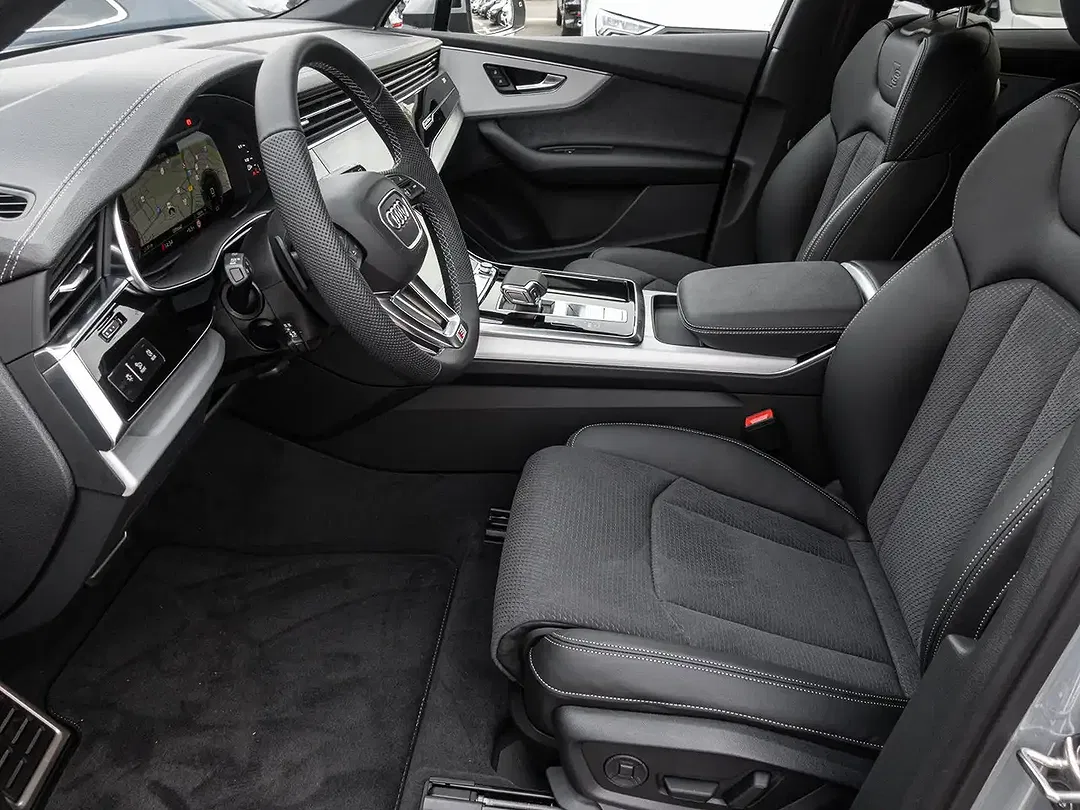 Audi Q7 - Thumbnail 12