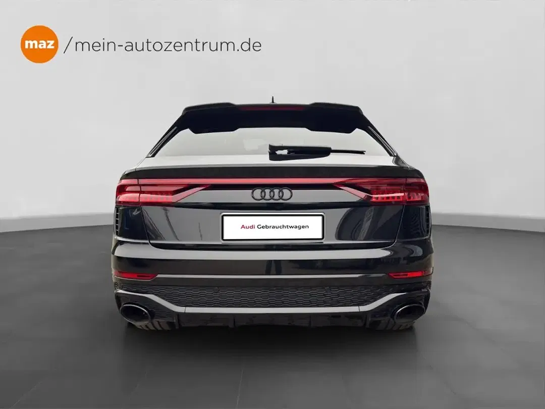 Audi RS Q8 - Thumbnail 6