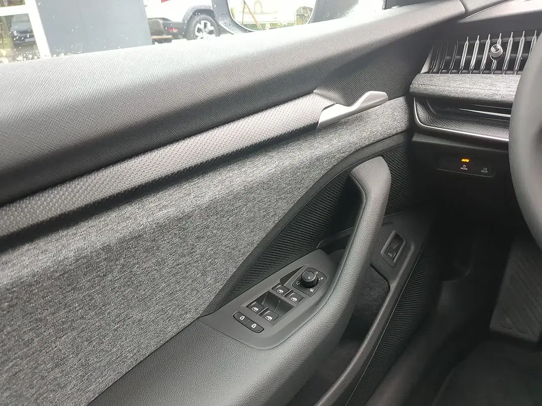 Skoda Superb - Thumbnail 13