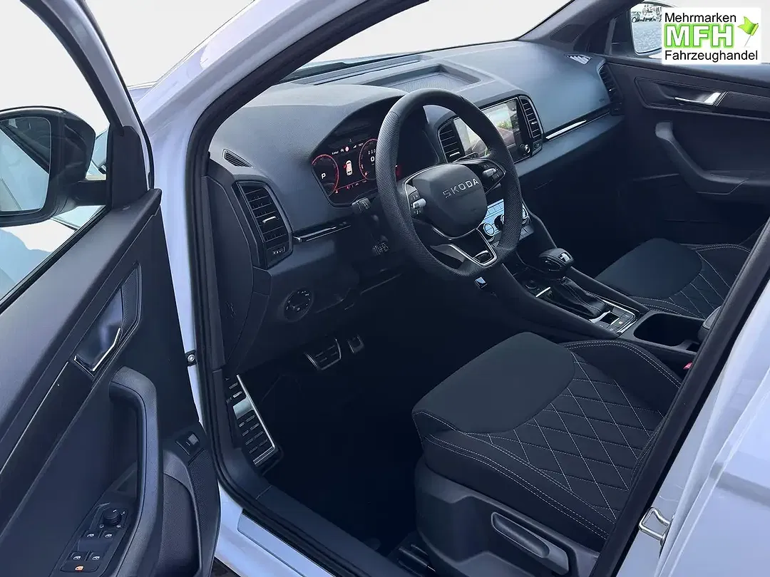 Skoda Karoq - Thumbnail 10