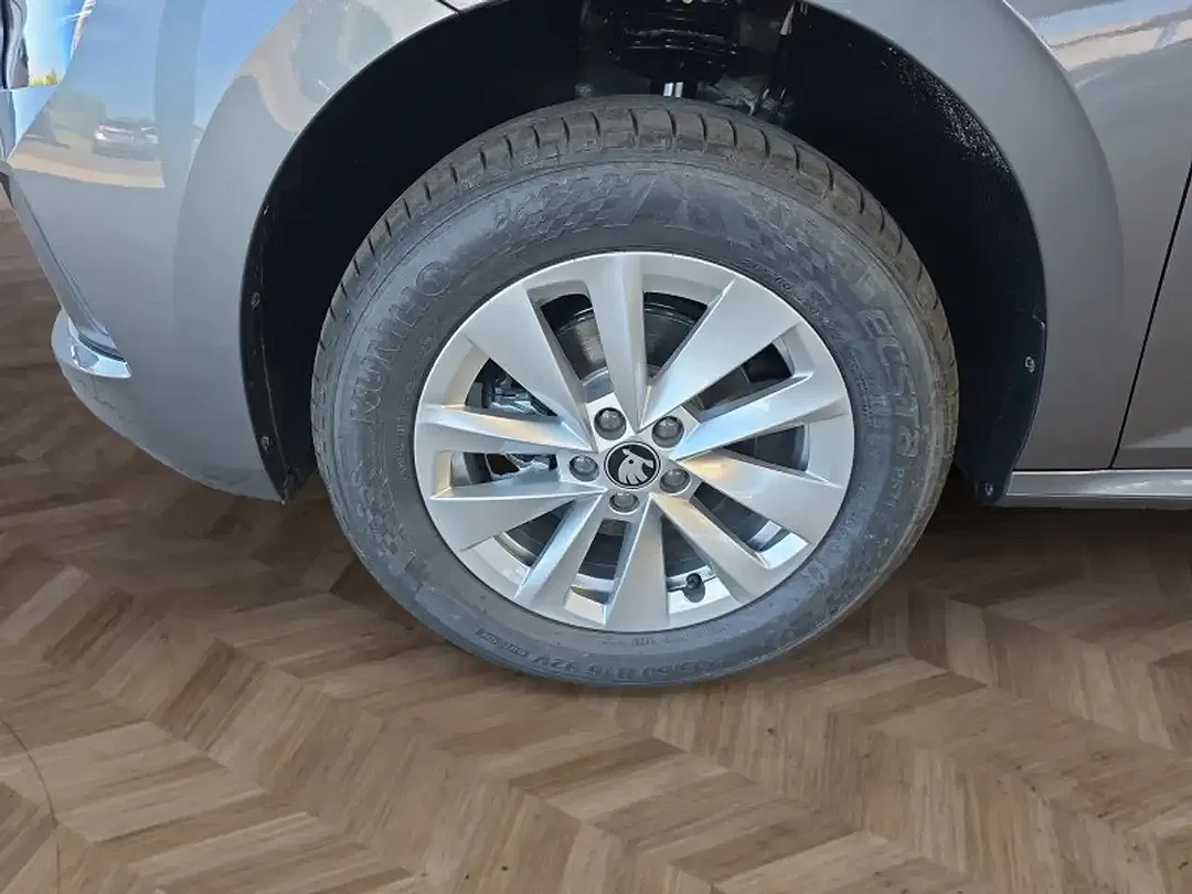 Skoda Kamiq - Thumbnail 15