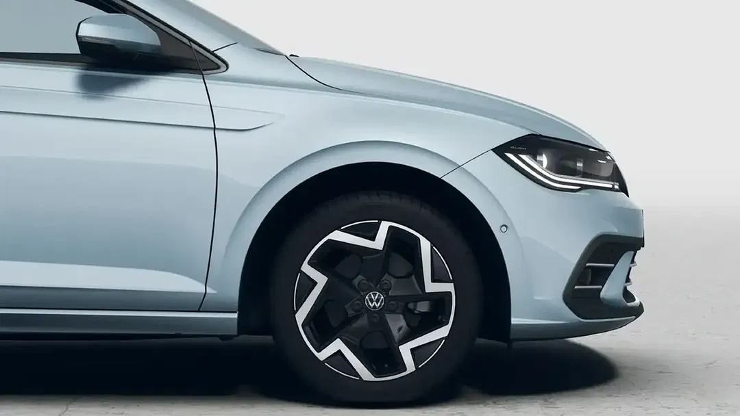 Volkswagen Polo - Thumbnail 6