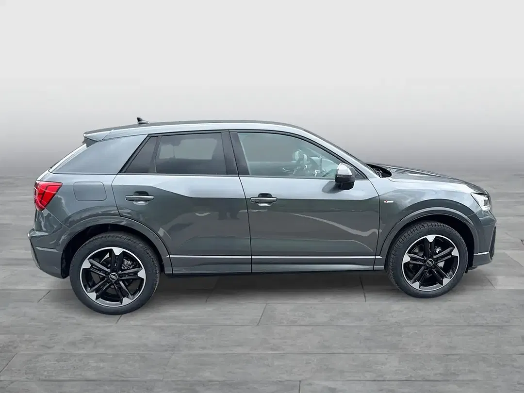 Audi Q2 - Thumbnail 5