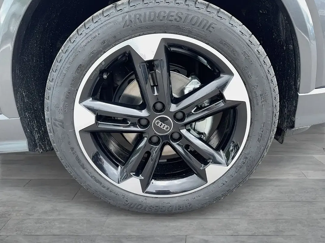 Audi Q2 - Thumbnail 6