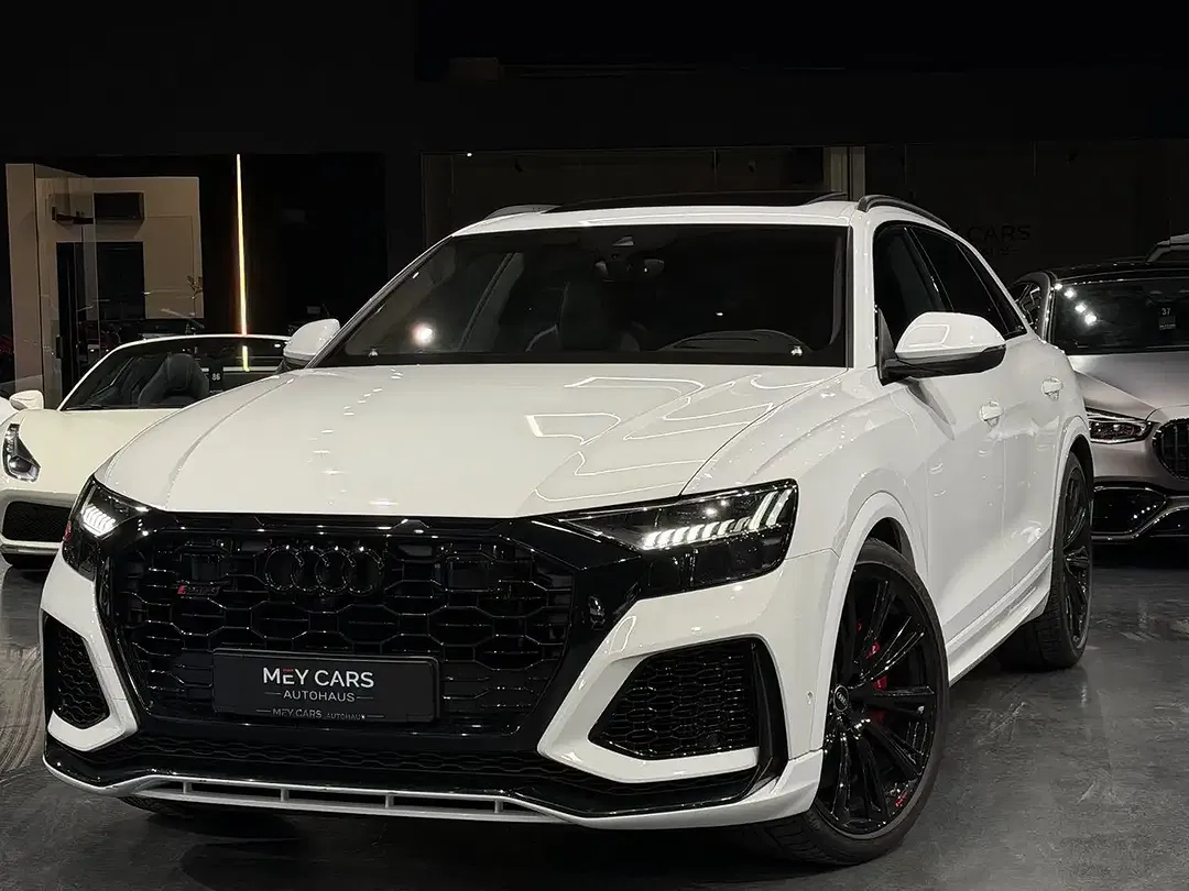 Audi RS Q8 quattro