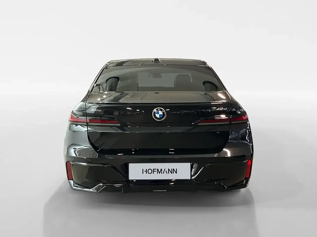 BMW 740 - Thumbnail 6