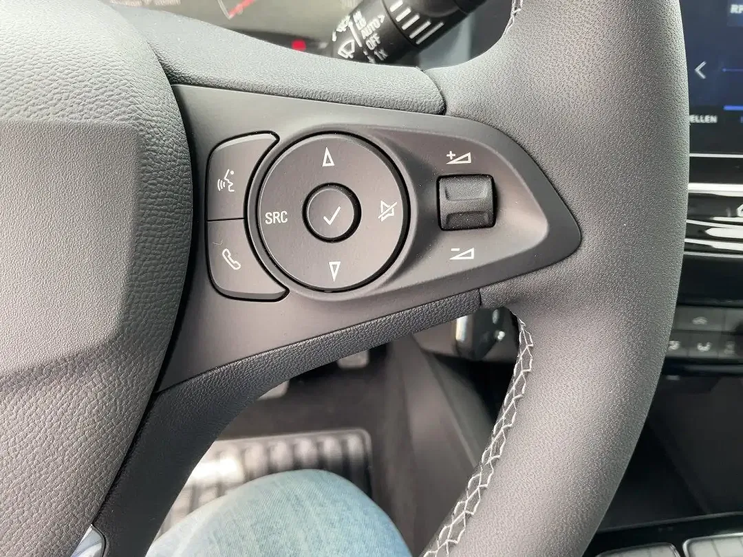 Opel Corsa - Thumbnail 14