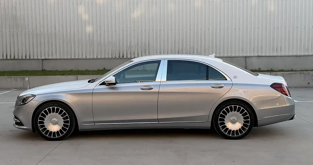 Mercedes-Benz S 560 E - Thumbnail 2
