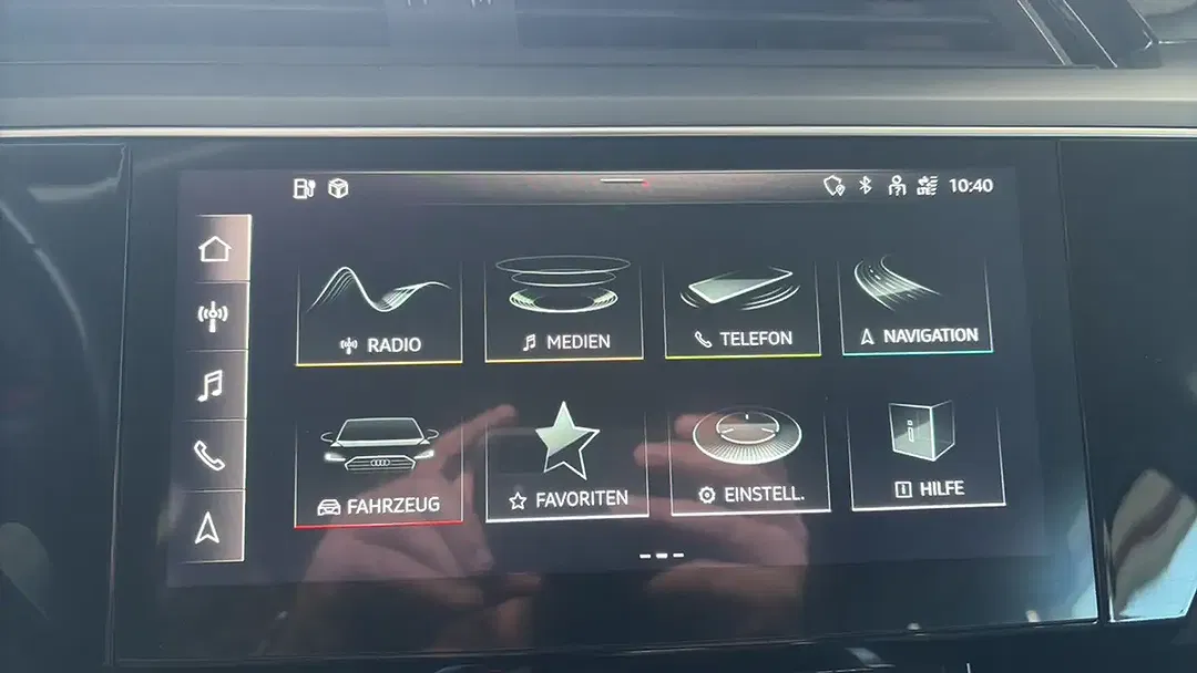 Audi e-tron - Thumbnail 11