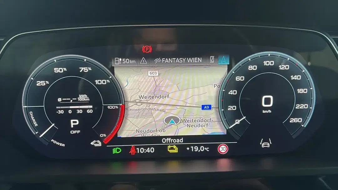 Audi e-tron - Thumbnail 9
