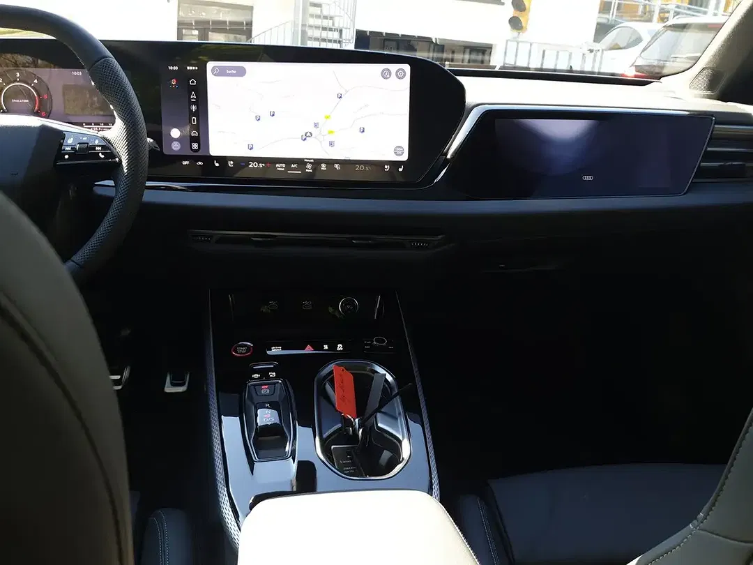 Audi A6 - Thumbnail 6