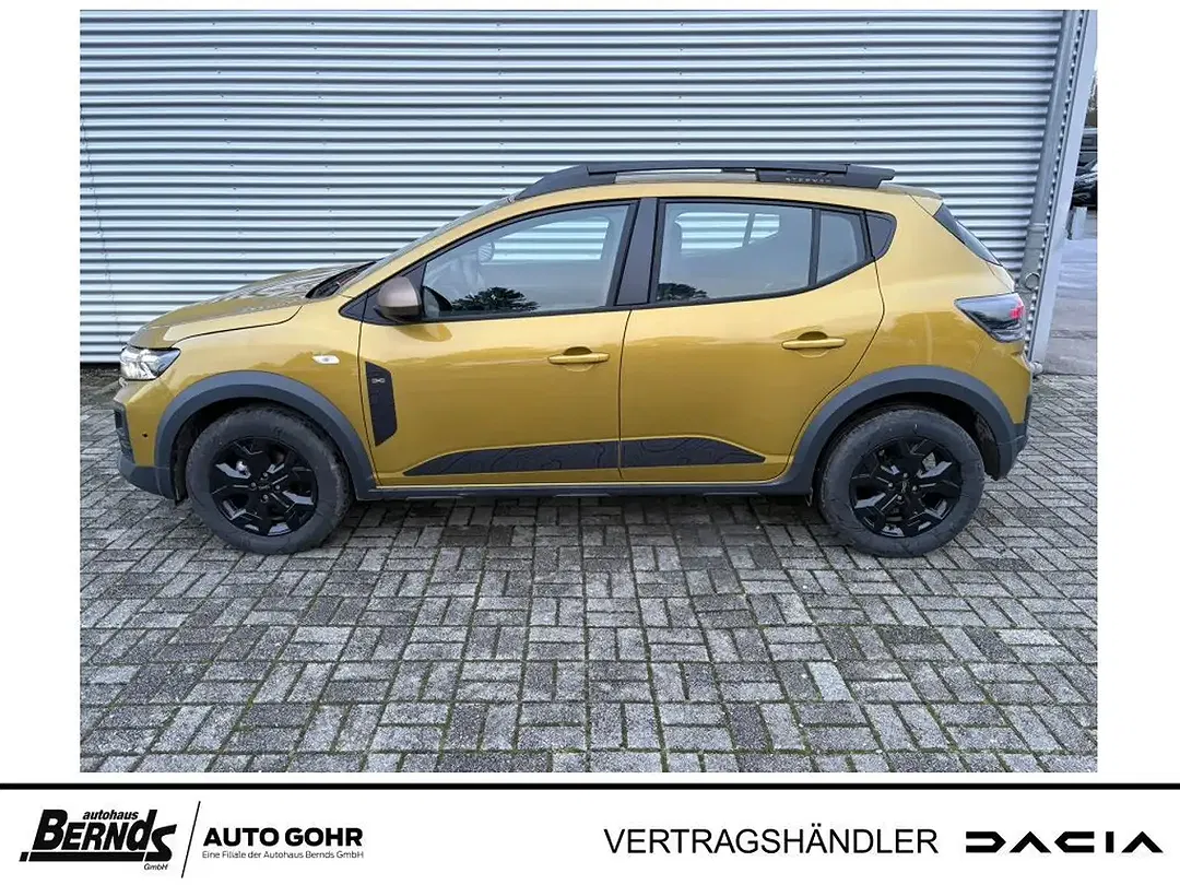 Dacia Sandero - Thumbnail 3