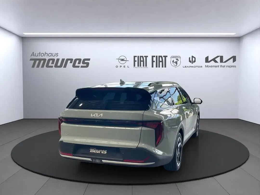 Kia K4 - Thumbnail 4