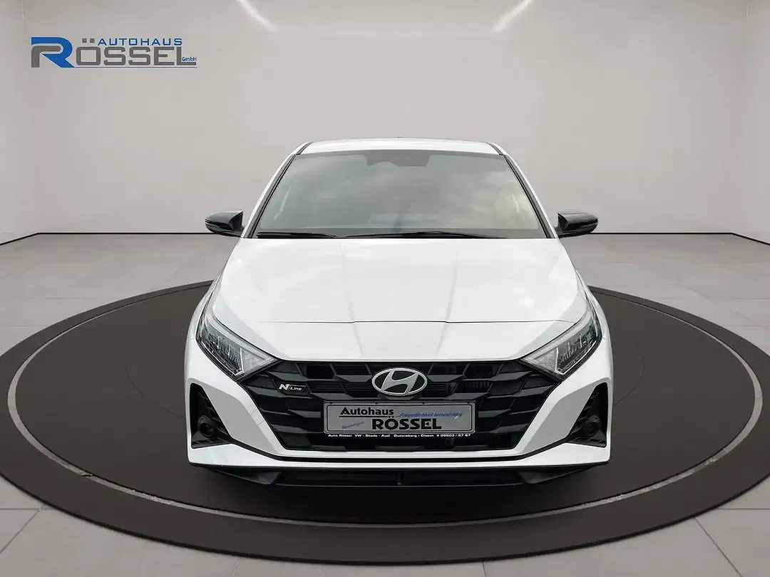 Hyundai i20 - Thumbnail 2