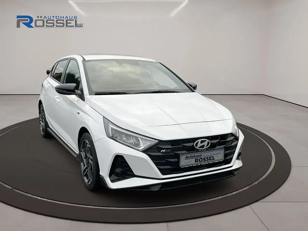 Hyundai i20 - Thumbnail 3
