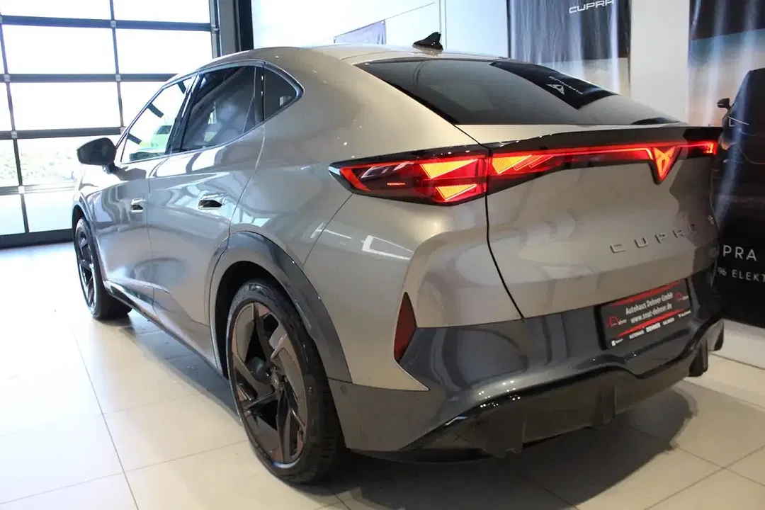 CUPRA Tavascan - Thumbnail 2