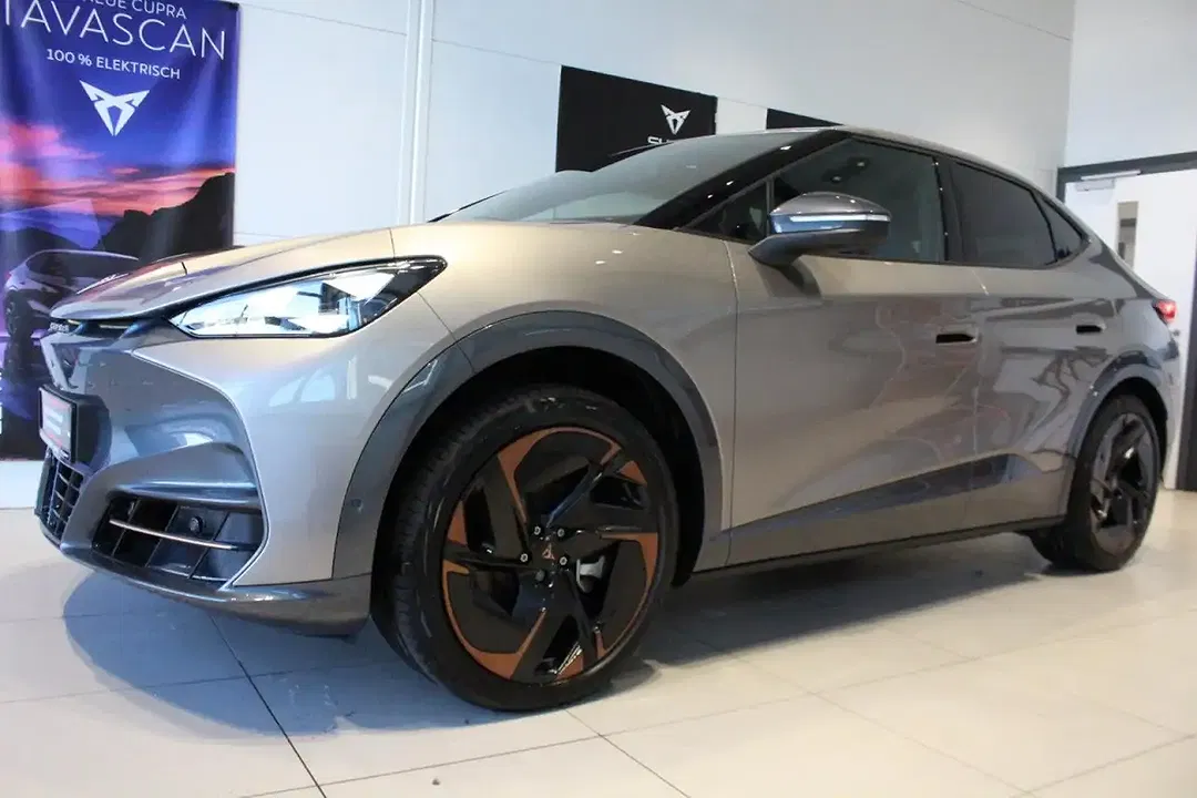 CUPRA Tavascan - Thumbnail 5