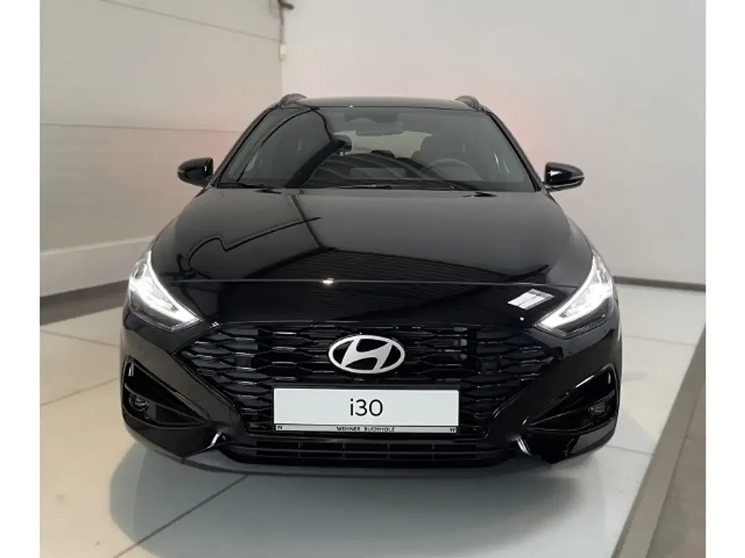 Hyundai i30 - Thumbnail 2