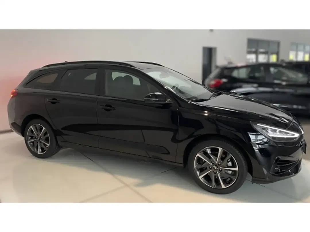 Hyundai i30 - Thumbnail 5
