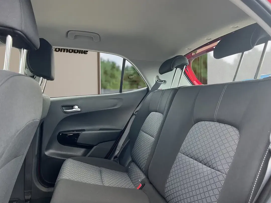 Kia Picanto - Thumbnail 15