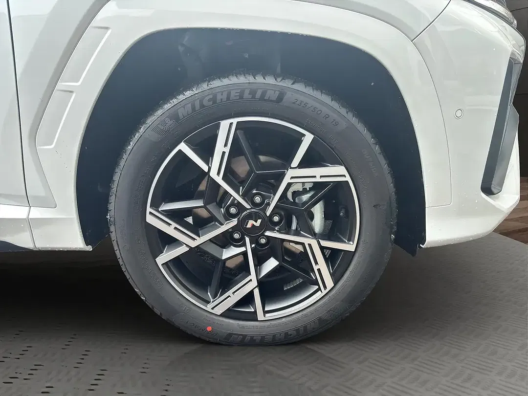 Hyundai TUCSON - Thumbnail 21
