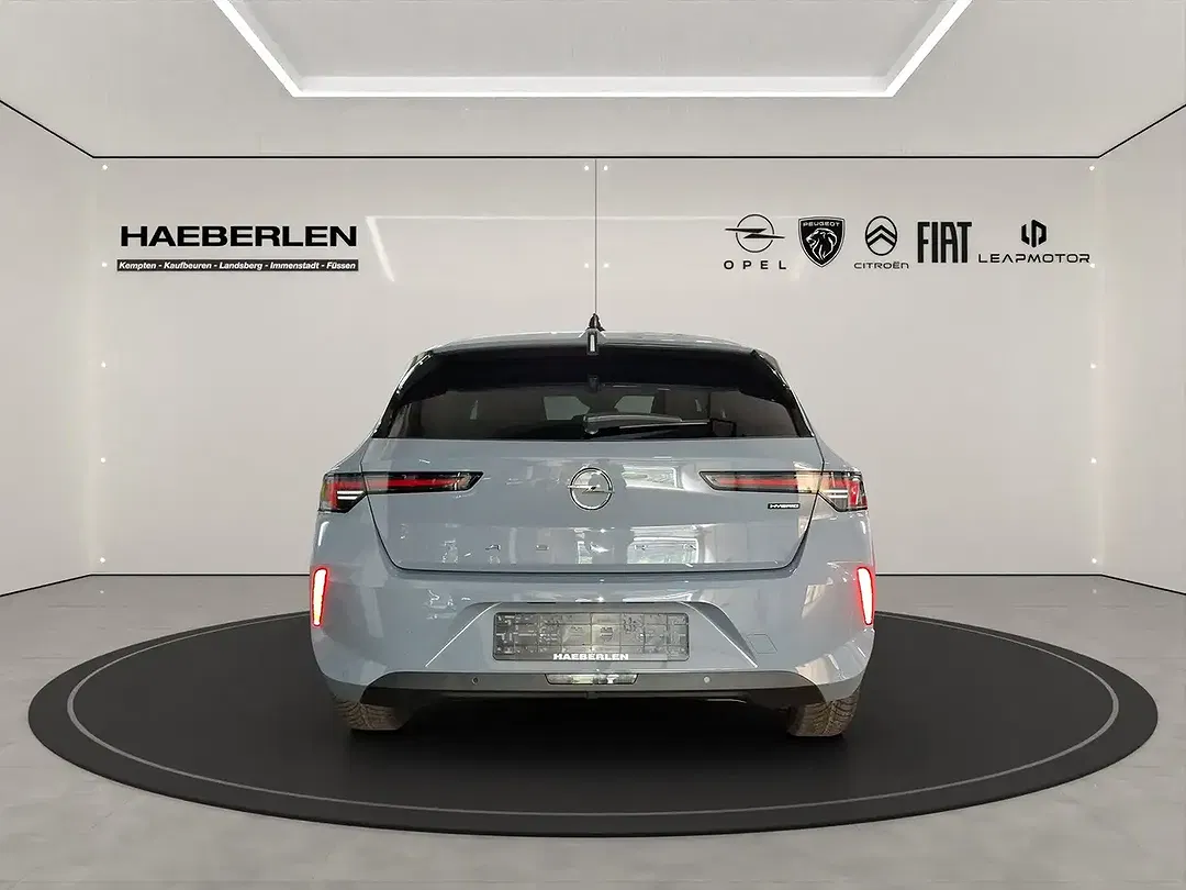 Opel Astra - Thumbnail 3