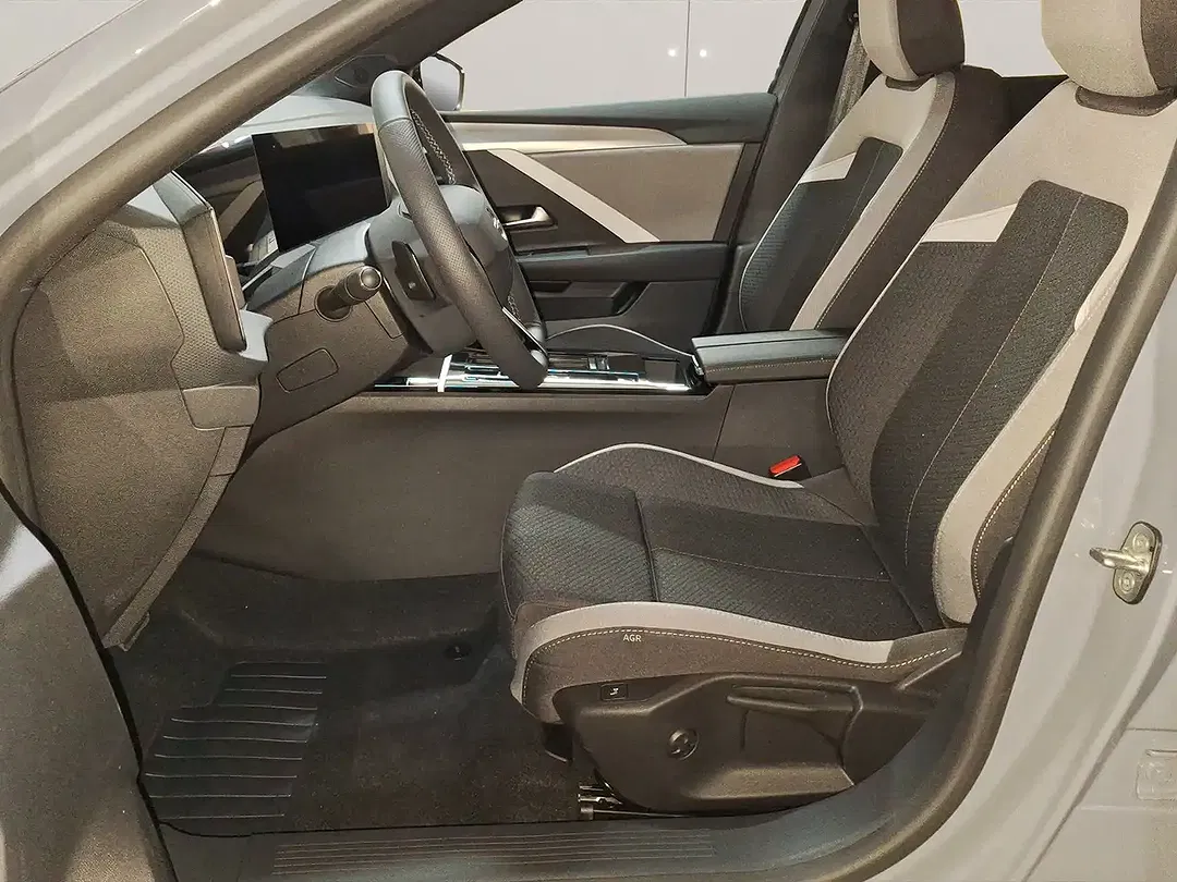 Opel Astra - Thumbnail 7
