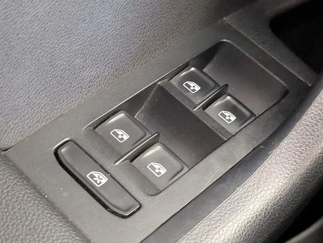 Skoda Octavia - Thumbnail 19