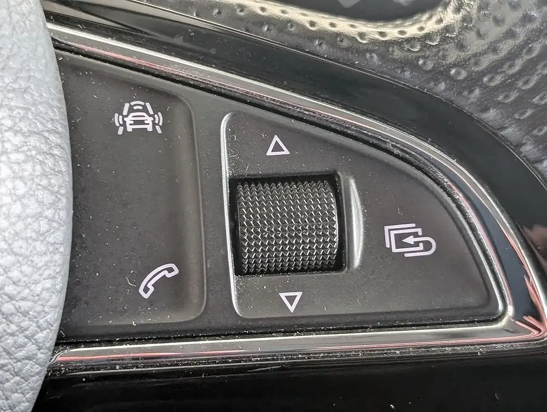 Skoda Octavia - Thumbnail 23
