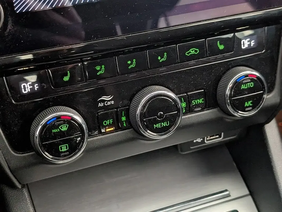 Skoda Octavia - Thumbnail 30