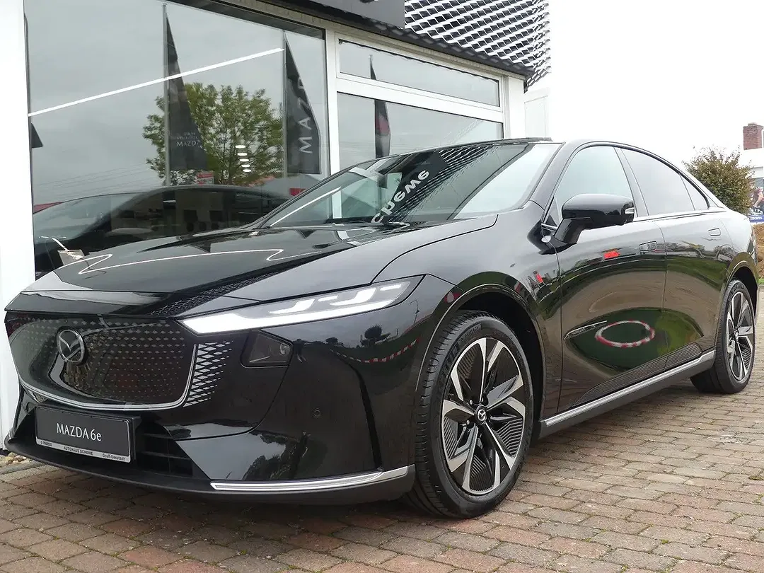 Mazda 6e - Thumbnail 6