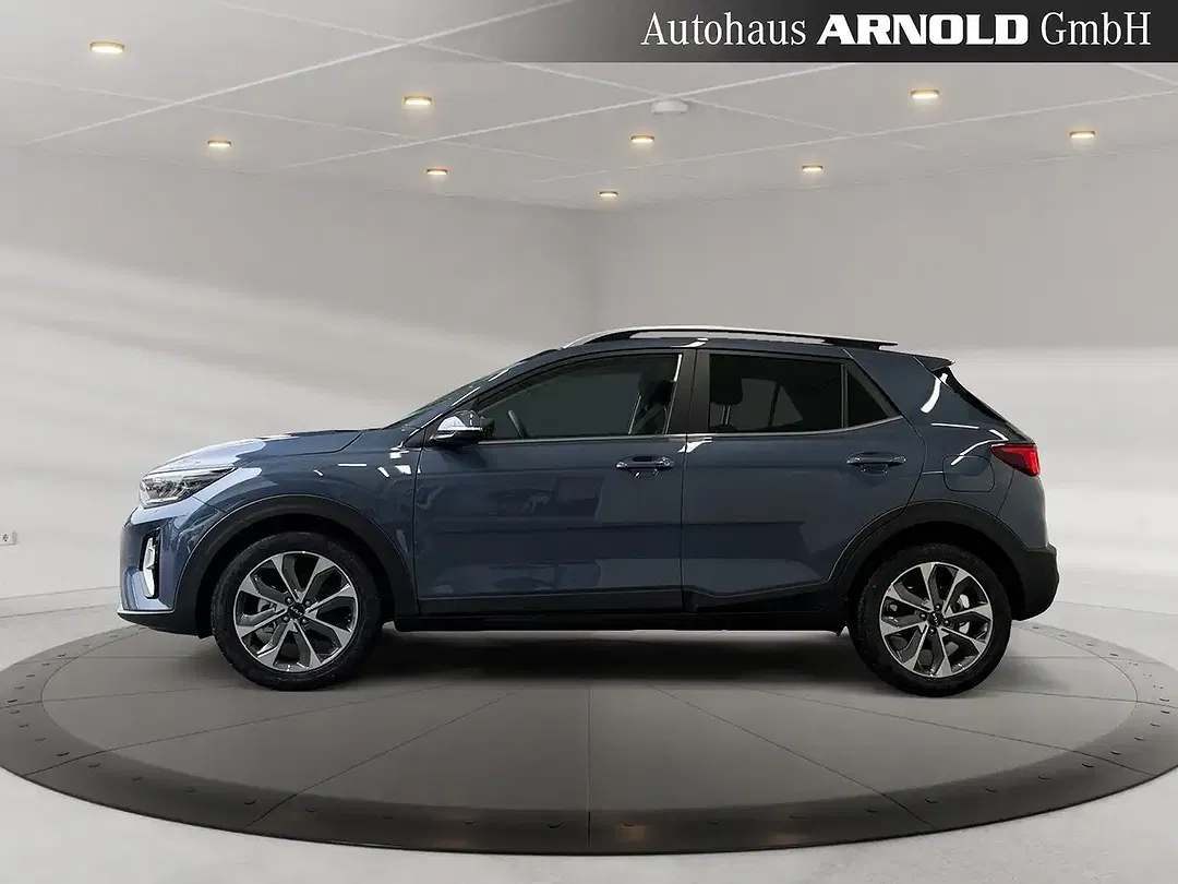 Kia Stonic - Thumbnail 2