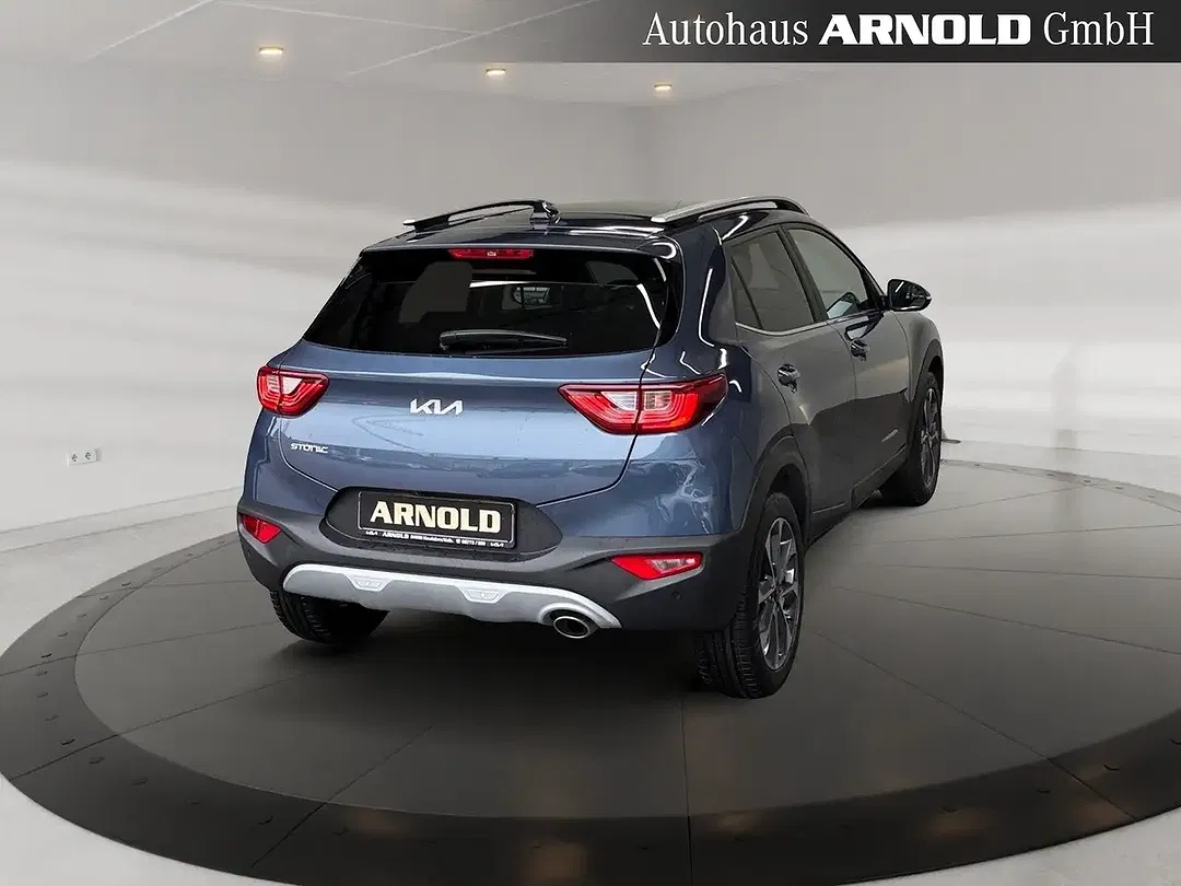 Kia Stonic - Thumbnail 4