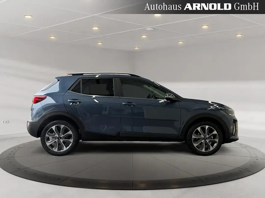 Kia Stonic - Thumbnail 5