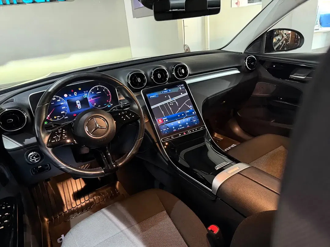 Mercedes-Benz C 220 - Thumbnail 27