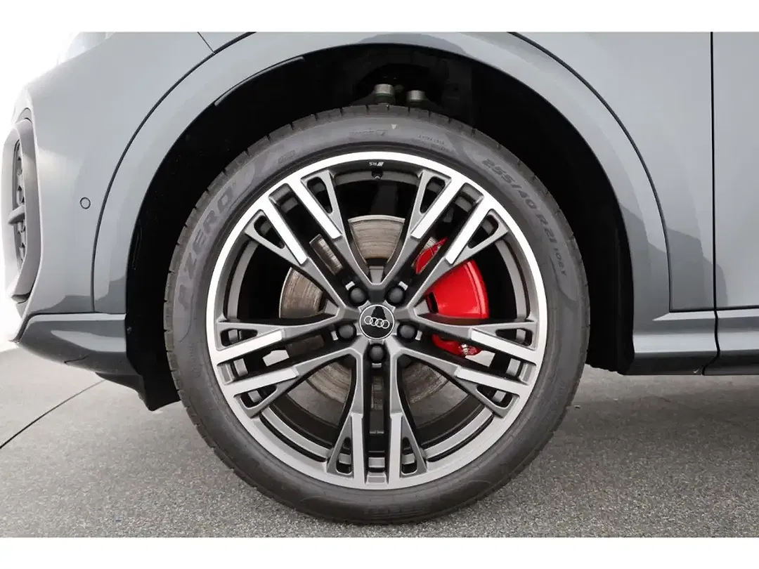 Audi Q5 - Thumbnail 7