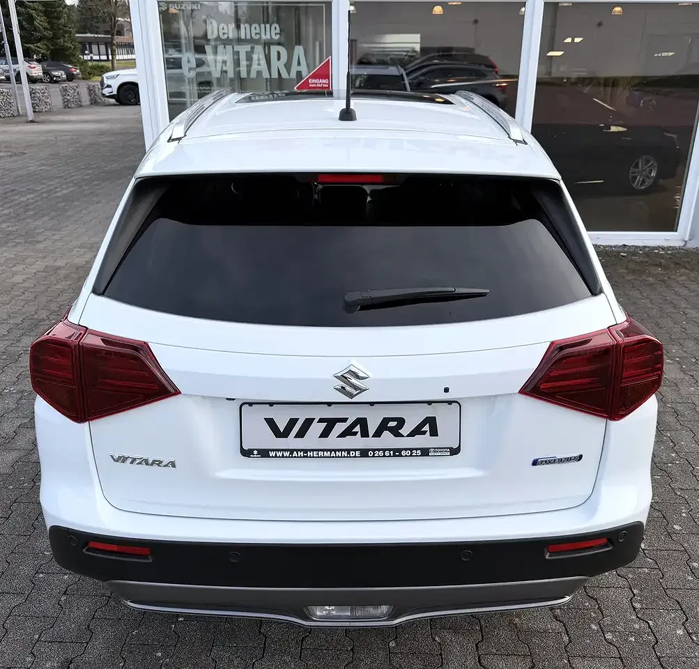 Suzuki Vitara - Thumbnail 6