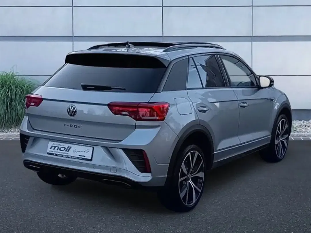 Volkswagen T-Roc - Thumbnail 4